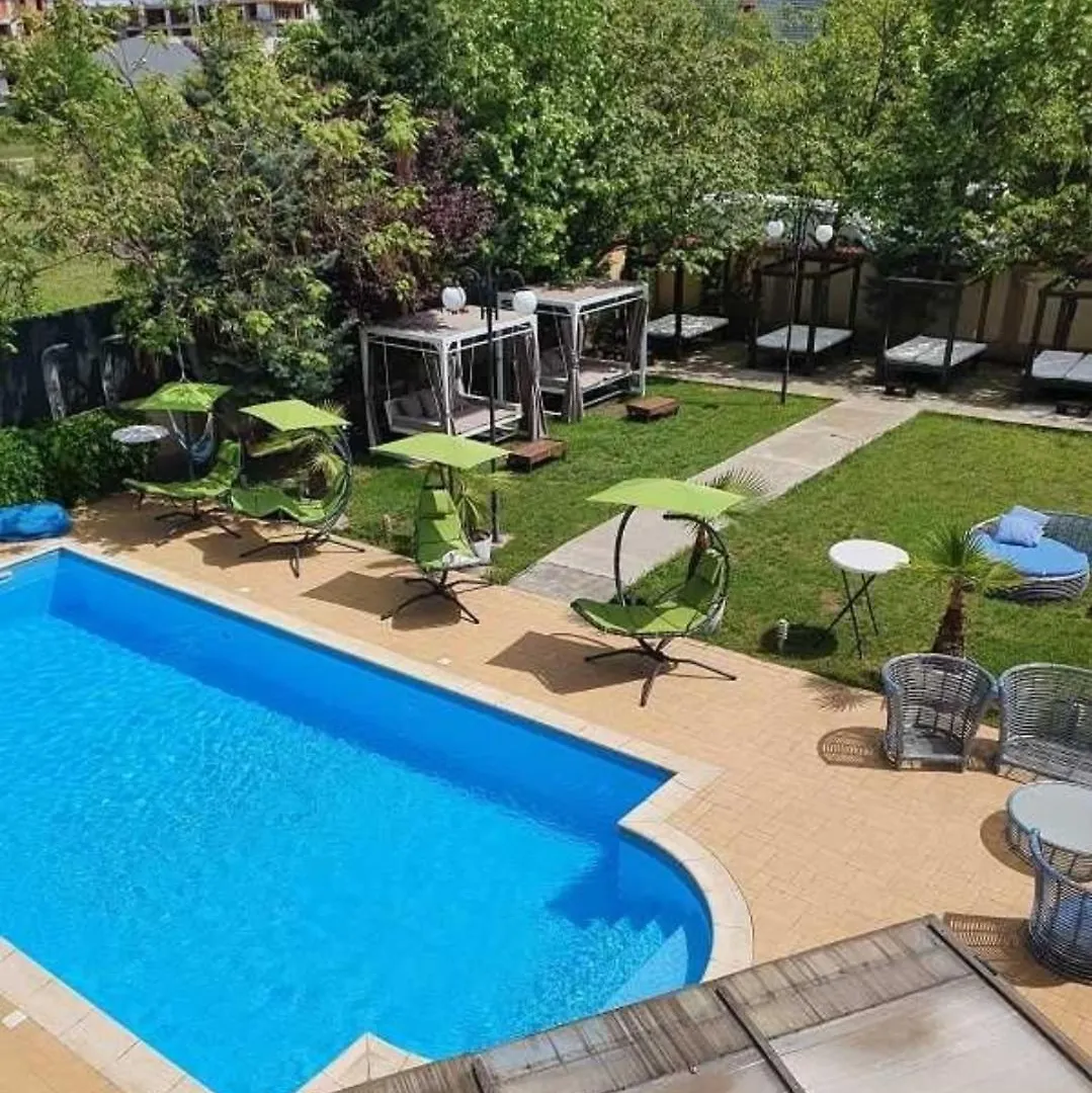 Luxury Mainson Villa Voluntari Románia